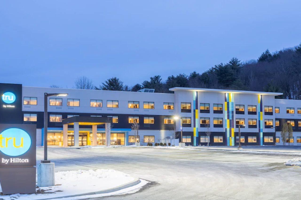 Tru By Hilton Binghamton Vestal Hotel Exterior photo